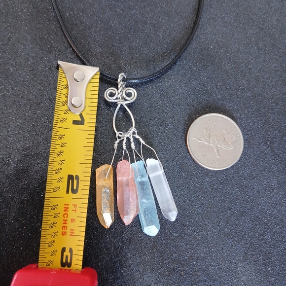 Multicolor aura quartz 'windchime' wire wrap necklace new handmade blue Pink - Picture 7 of 7